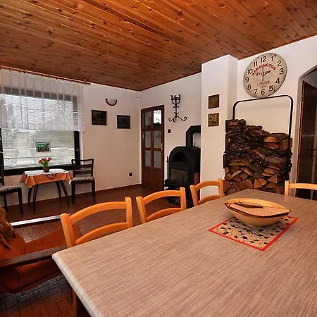 Holiday In Trest/sudbohmen 1571 Σπίτι διακοπών *